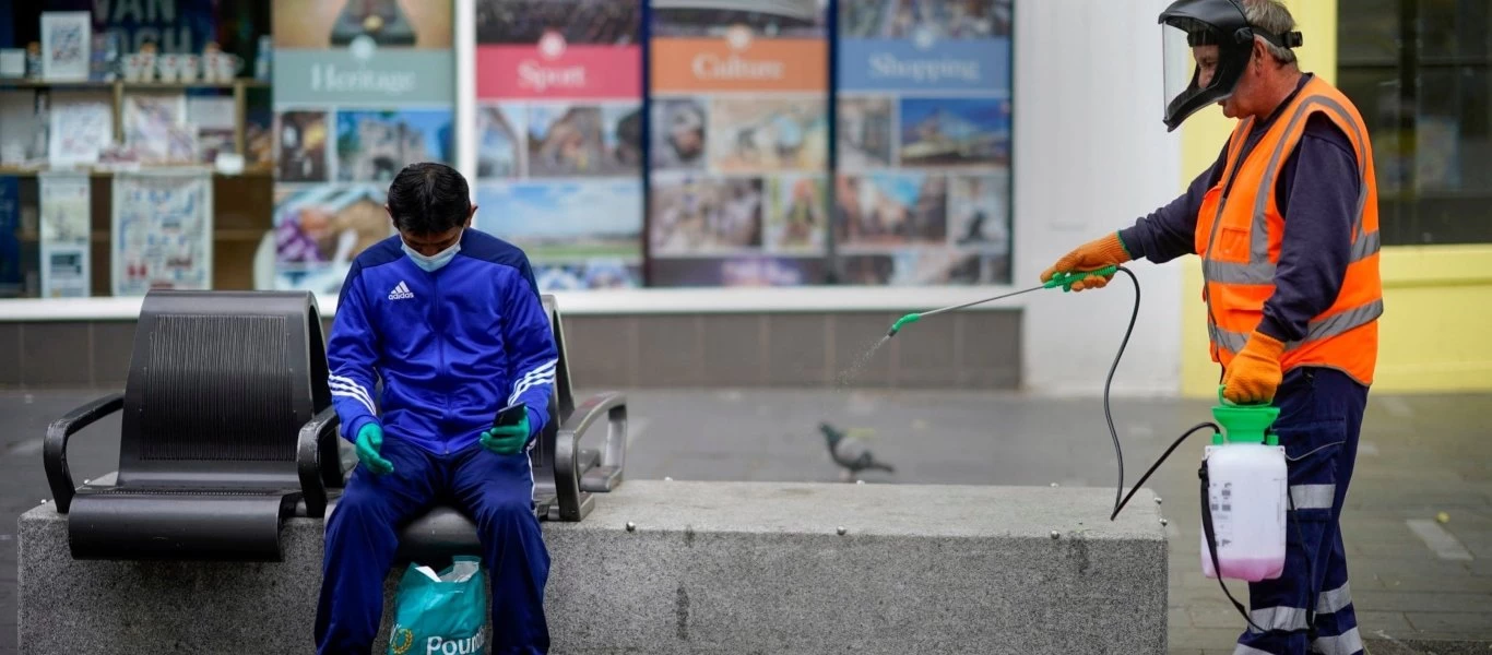 Βρετανία: Υπό εξέταση δύο νέες μεταλλάξεις του κορωνοϊού